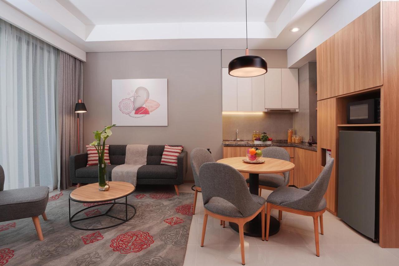 Citadines Gatot Subroto Jakarta Eksteriør bilde