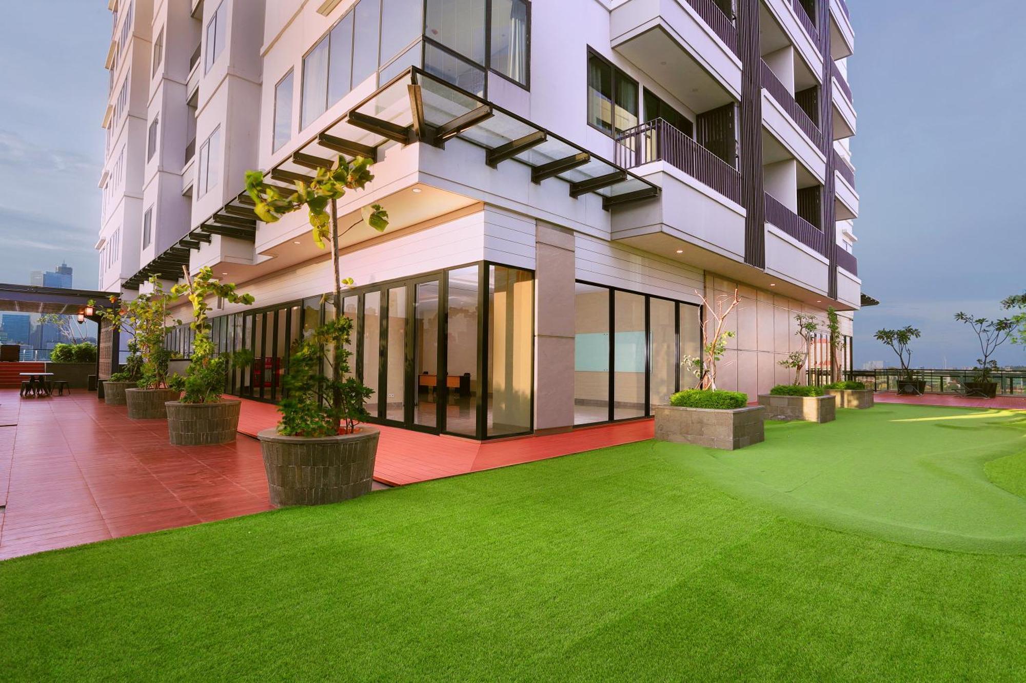 Citadines Gatot Subroto Jakarta Eksteriør bilde